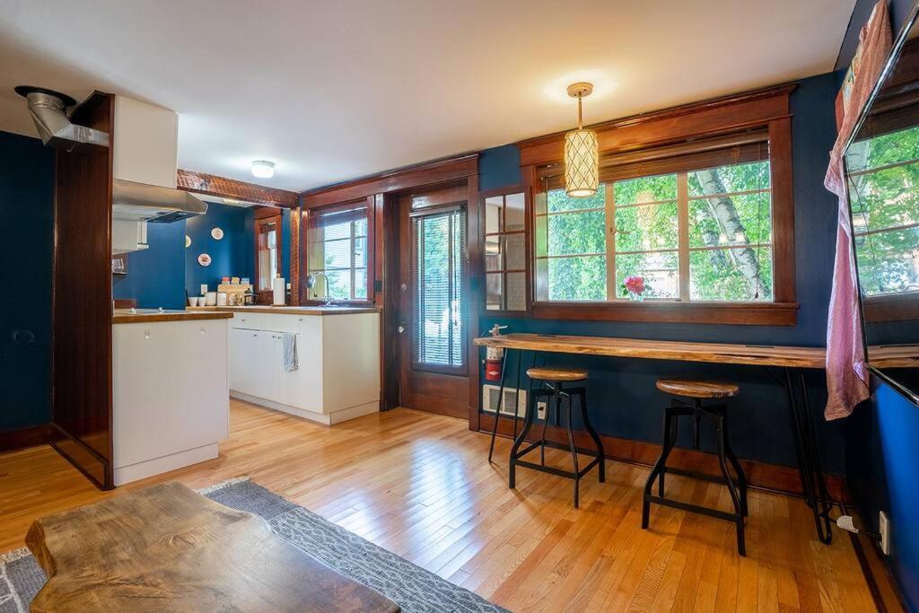 Charming 1Bd Suite In Capitol Hill - Foxglove Inn Seattle Ngoại thất bức ảnh