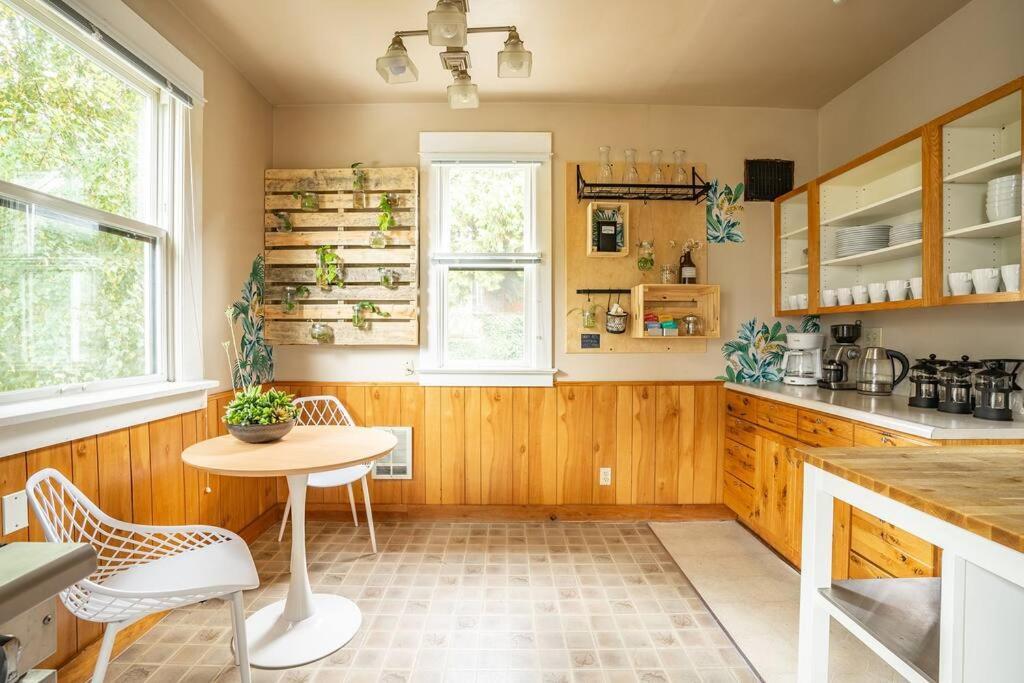 Charming 1Bd Suite In Capitol Hill - Foxglove Inn Seattle Ngoại thất bức ảnh
